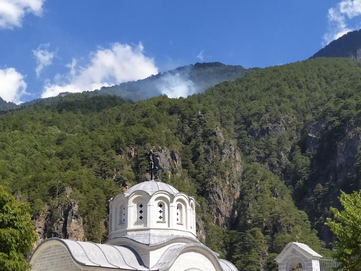 Φωτιά κοντά σε μοναστήρι στην Κόνιτσα