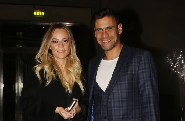 Ο Δημήτρης Ουγγαρέζος χώρισε από την Ιλένια Ουίλιαμς και το ανακοίνωσε on air στο “Πρωινό” [video]