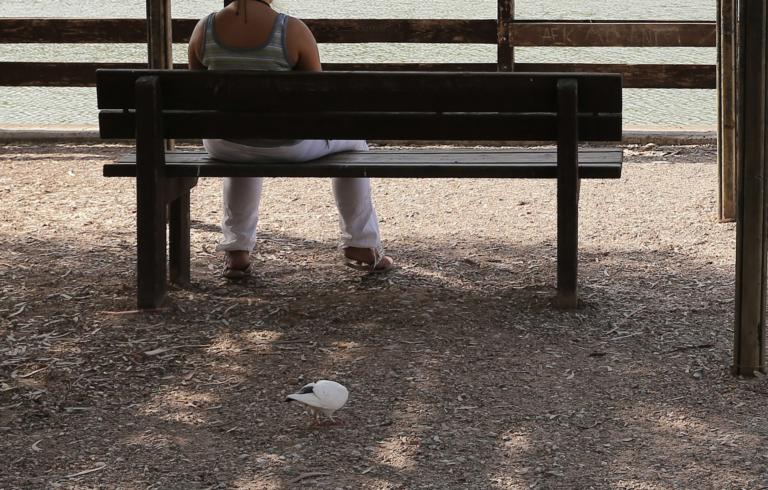 ÎÏλοÏ: Την ÎβλεÏαν να κοιμάÏαι Ïε Ïαγκάκια â Îμειναν άÏÏνοι ÏÏαν άκοÏ
Ïαν αÏÏ Ïην ίδια Ïην ιÏÏοÏία ÏÎ·Ï Î¶ÏÎ®Ï ÏηÏ!