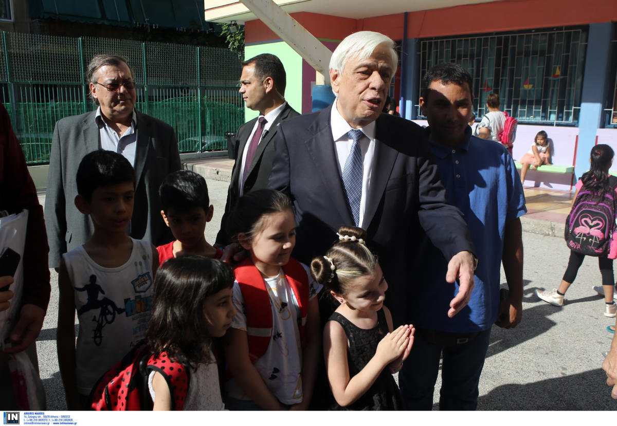 Συγκλόνισε ο Προκόπης Παυλόπουλος: «Μιλώ και για τα παιδιά που δεν είναι Έλληνες»