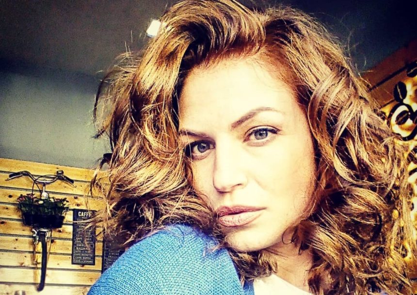 Για πρώτη φορά η Ειρήνη Ψυχράμη μας δείχνει τη φουσκωμένη κοιλιά της!