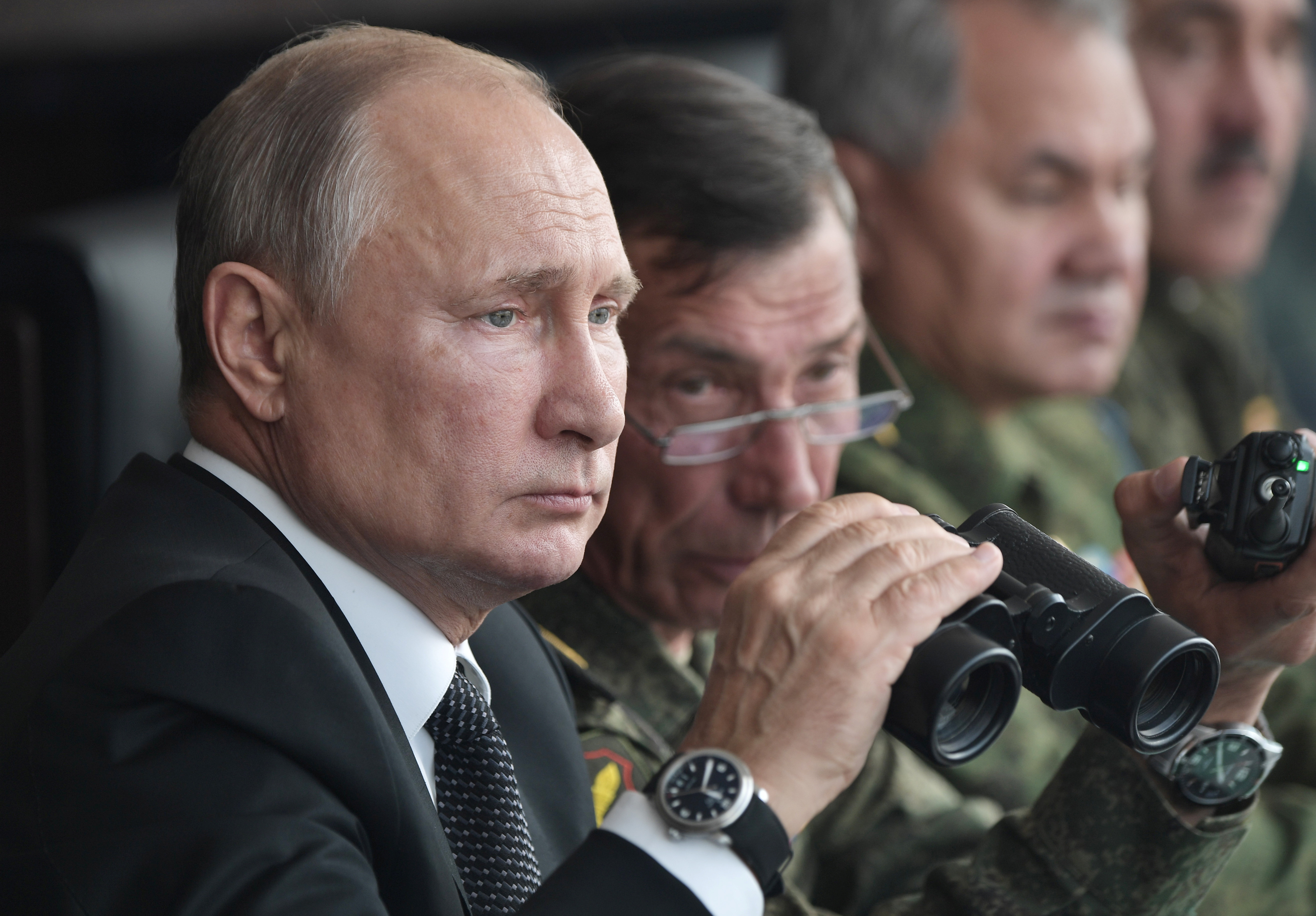 Απίστευτη “γκάφα” Ρώσων στρατιωτών σε άσκηση – Παραλίγο να γίνουν “ρεζίλι” στον Πούτιν! [pics,vid]