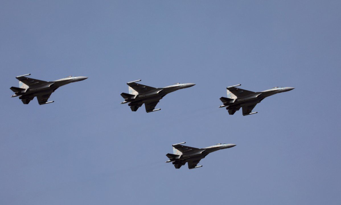 Η Ρωσία «σηκώνει» όλα της τα μαχητικά – Su-35, MiG-31 και πολλά άλλα παίρνουν μέρος σε μεγάλη άσκηση