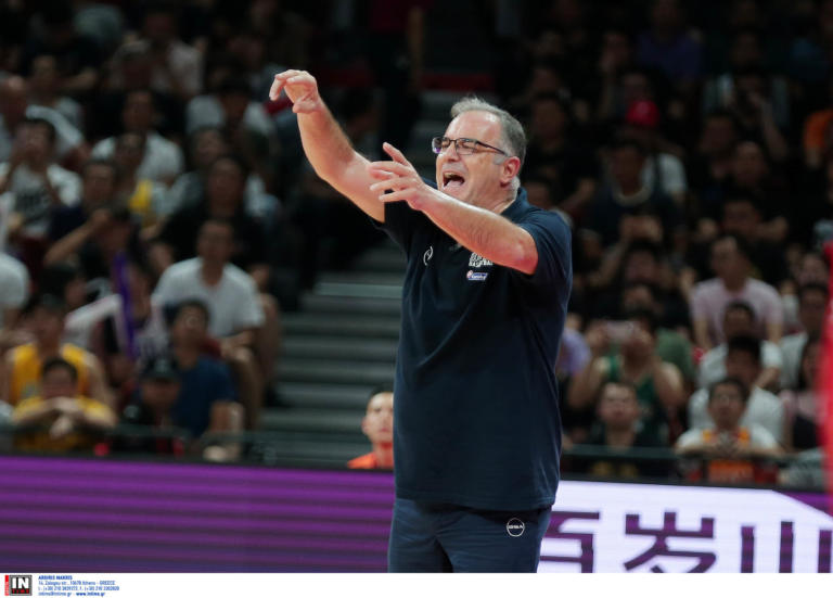 Εθνικής Ελλάδας: Άλλο ματς έβλεπε ο Σκουρτόπουλος! «Ήμασταν ανταγωνιστικοί κόντρα στις ΗΠΑ» – video