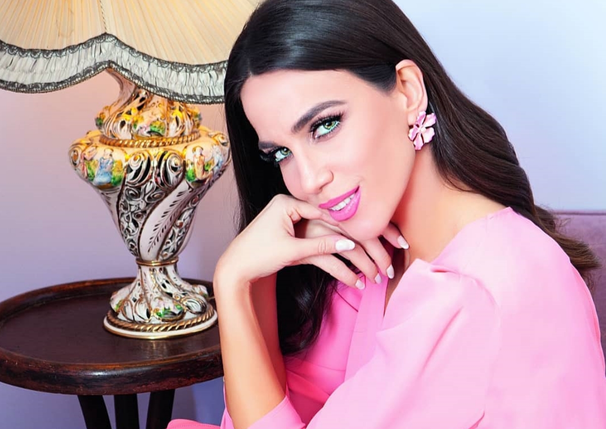 Ετοιμάζεται για το ντεμπούτο της σε κωμική σειρά η Κατερίνα Στικούδη!