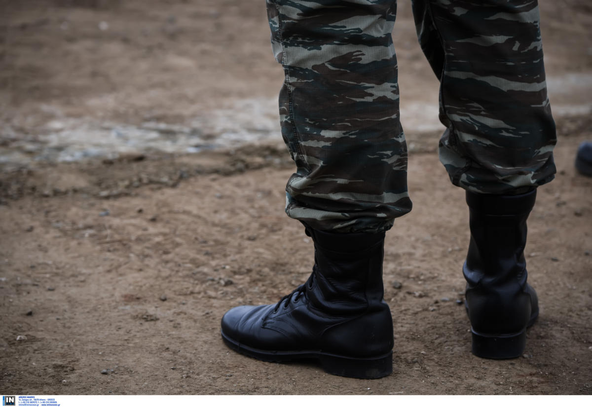 Έβρος: Νεκρός σε στρατόπεδο Επιλοχίας ΕΠΟΠ – Κατέρρευσε μπροστά σε στρατιώτες της μονάδας