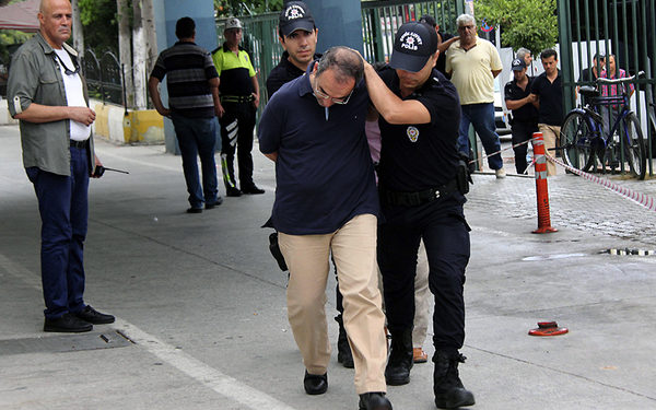 Πογκρόμ διώξεων στον τουρκικό Στρατό – Εντολή για 223 συλλήψεις