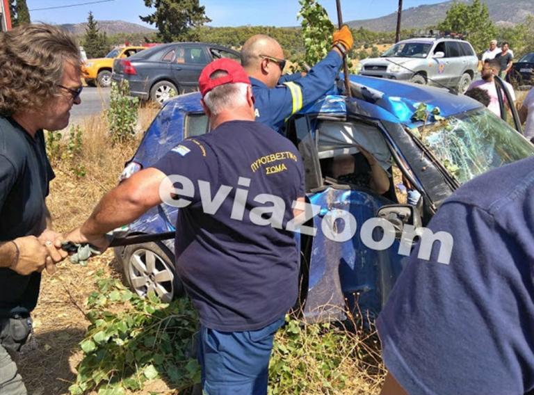 Î•ÏÎ²Î¿Î¹Î±: Î¦Î¿Î²ÎµÏÏŒ Ï„ÏÎ¿Ï‡Î±Î¯Î¿ Î¼Îµ Î½ÎµÎºÏÎ® Î³Ï…Î½Î±Î¯ÎºÎ± â€“ Î¤Î¿ Î±Ï…Ï„Î¿ÎºÎ¯Î½Î·Ï„Î¿ ÎºÎ±ÏÏ†ÏŽÎ¸Î·ÎºÎµ ÏƒÎµ ÎºÎ¿Î»ÏŽÎ½Î± Ï„Î·Ï‚ Î”Î•Î— [pics]