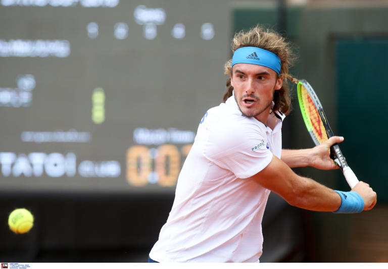 Davis Cup: Επιβλητικός Τσιτσιπάς! Όλα θα κριθούν στο «διπλό»