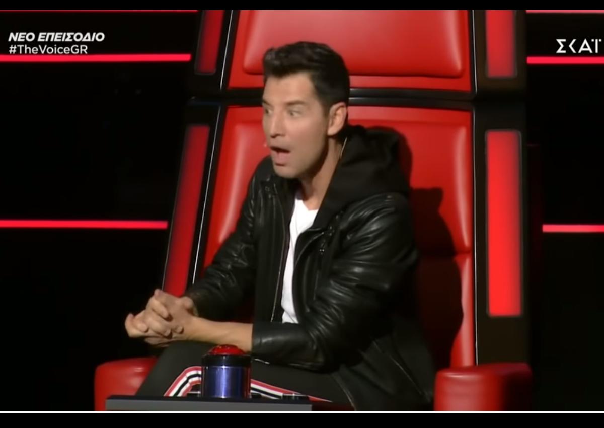 The Voice: Επικό «μπλοκάρισμα» Πάνου Μουζουράκη στον Σάκη Ρουβά!