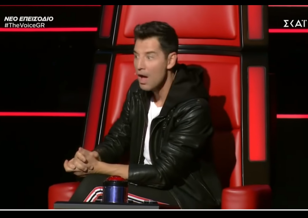 The Voice: Επικό «μπλοκάρισμα» Πάνου Μουζουράκη στον Σάκη Ρουβά!