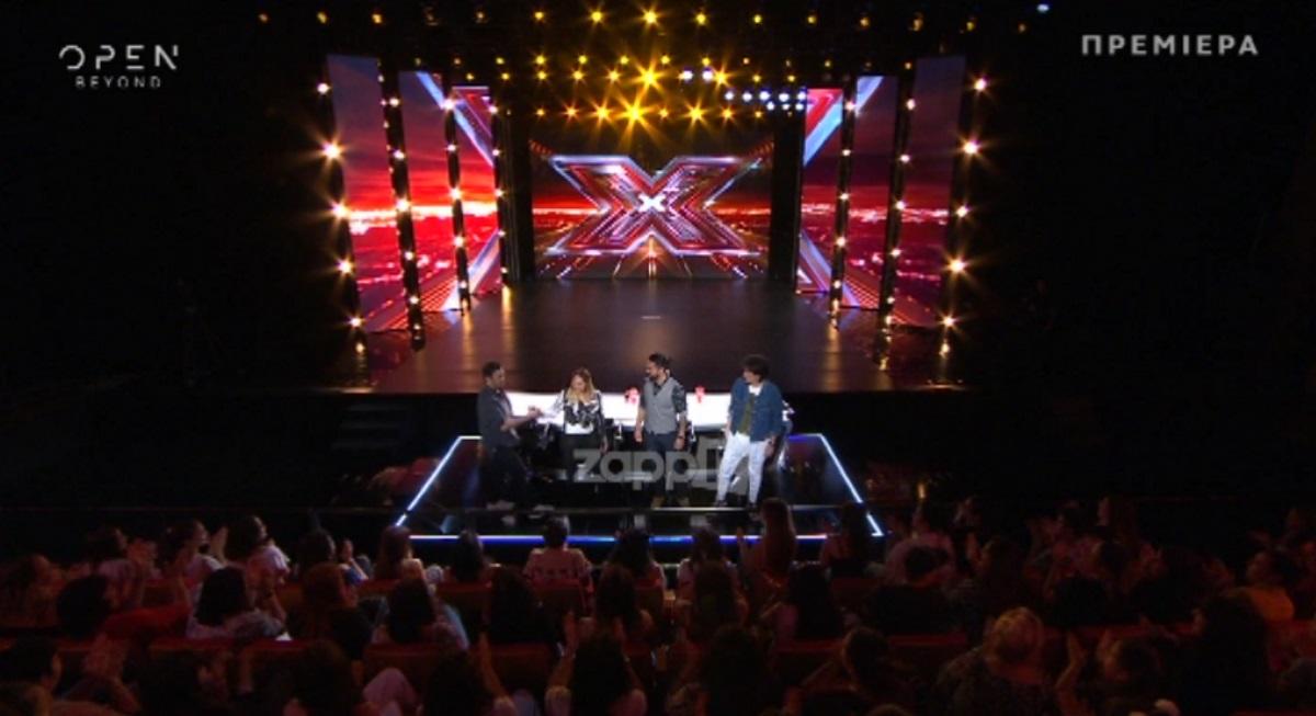 Η λαμπερή πρεμιέρα του «X Factor» και η ανατρεπτική είσοδος των κριτών!
