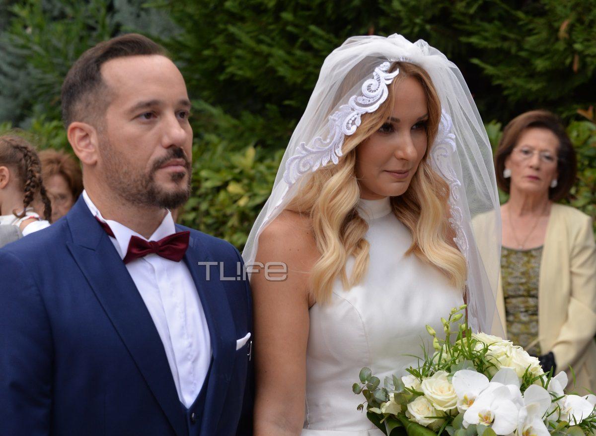 Η Μαίρη Αρώνη και ο Σπύρος Σιγούρος παντρεύτηκαν! Φωτογραφίες και βίντεο από τον γάμο τους!