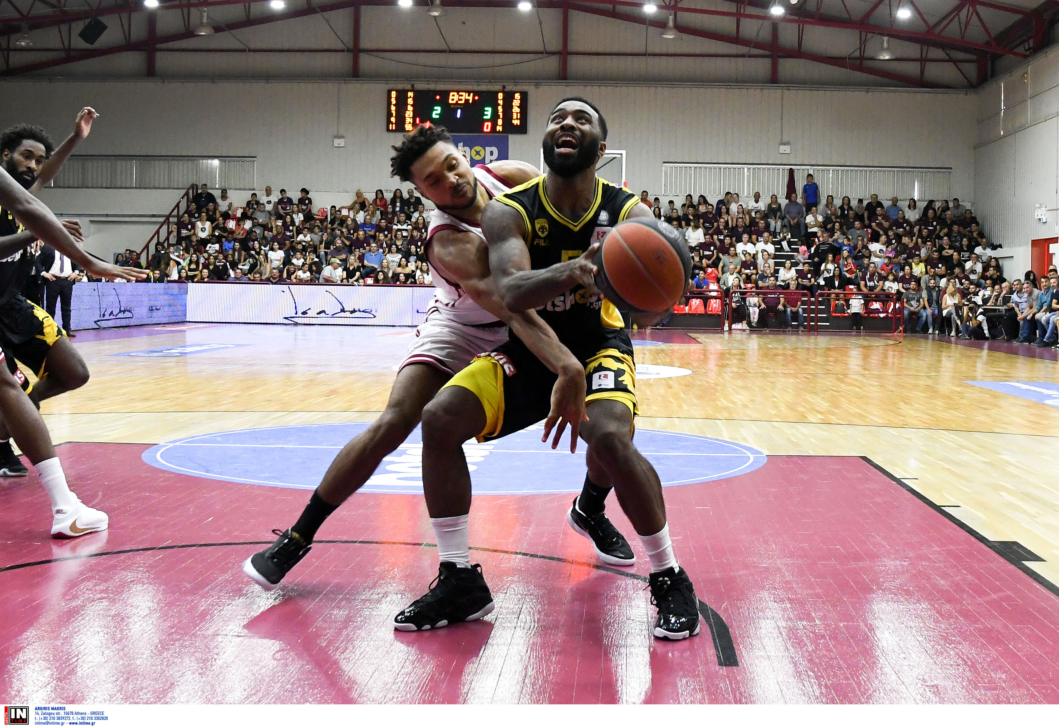 Basket League: “Φωτιά” ο Ήφαιστος! “Έλιωσε” την ΑΕΚ στη Λήμνο – videos