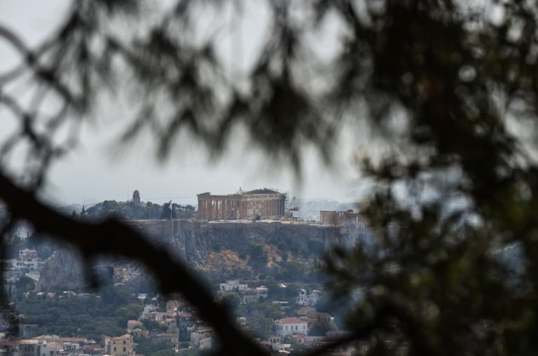 "Πρέπει να γίνει μεγάλη ελάφρυνση στο χρέος της Ελλάδας" - "Να... τρέξει τις μεταρρυθμίσεις ο Μητσοτάκης"!