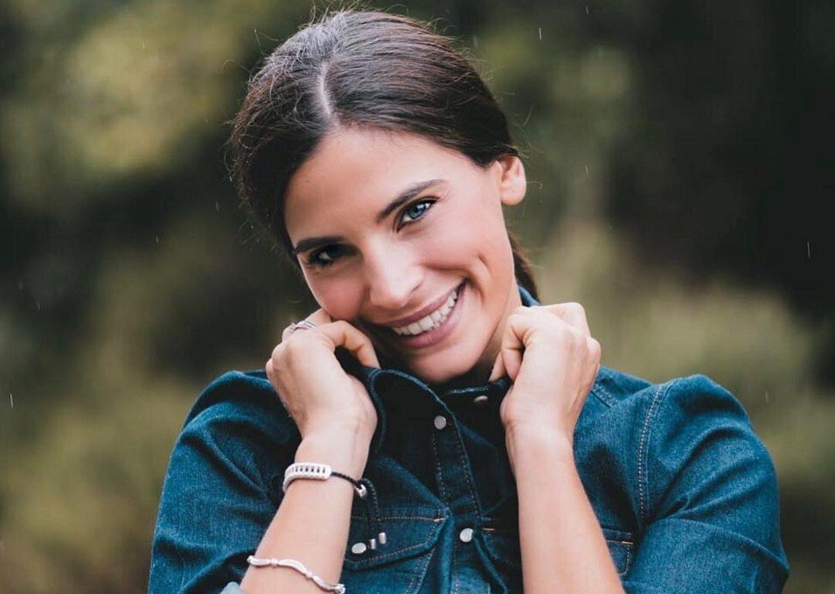 Δεν θα πιστέψετε στα μάτια σας! Σε αυτή την πολυτελή σκηνή μένει η Χριστίνα Μπόμπα στην Κένυα [video]