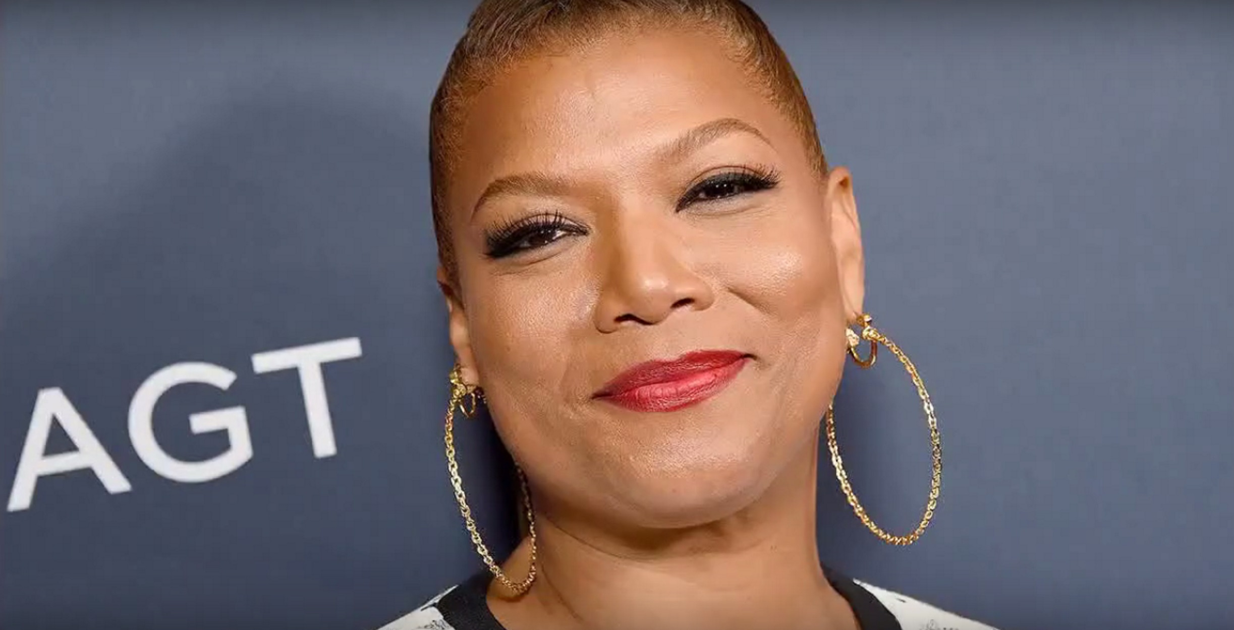 Το Πανεπιστήμιο Χάρβαρντ τίμησε την Queen Latifah! video