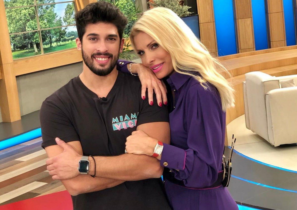 Η αποκάλυψη του Dj Pitsi για την Ελένη Μενεγάκη: «Με κομπλάρει, ειδικά όταν…»