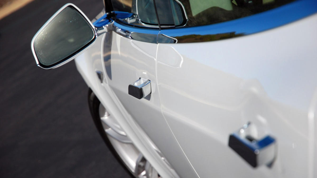 Yπεύθυνες για το θάνατο ενός οδηγού, oι χειρολαβές του Tesla Model S!