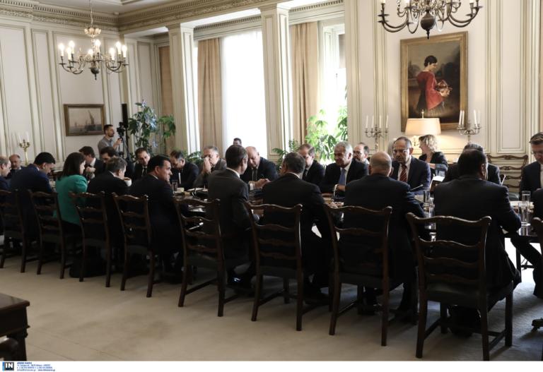 Φορολογικό και ασφαλιστικό στο «τραπέζι» του υπουργικού συμβουλίου