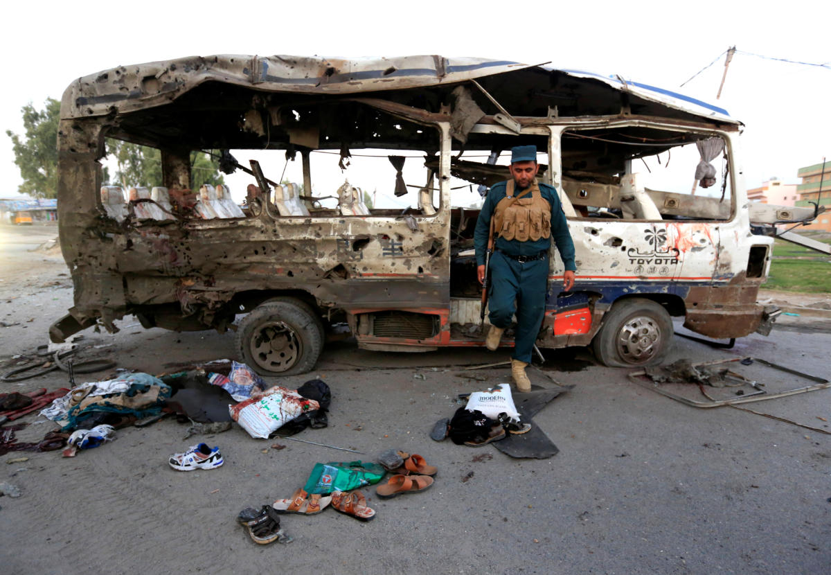 Αφγανιστάν: Τουλάχιστον δέκα νεκροί σε επίθεση εναντίον στρατιωτικού οχήματος στην Τζαλαλαμπάντ