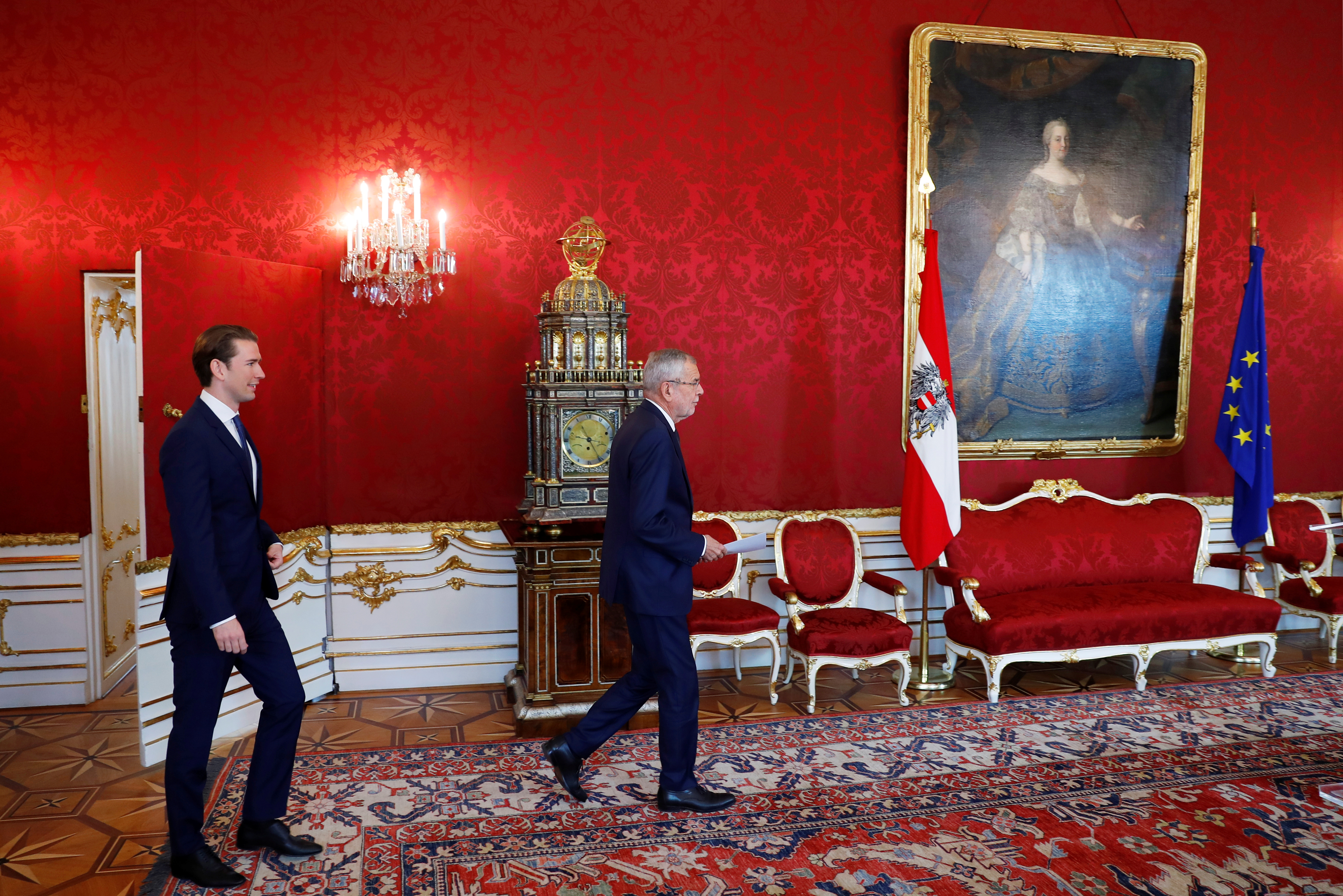 Αυστρία: Ψάχνει πάλι κυβερνητική συνεργασία ο Κουρτς μετά την νίκη στις εκλογές
