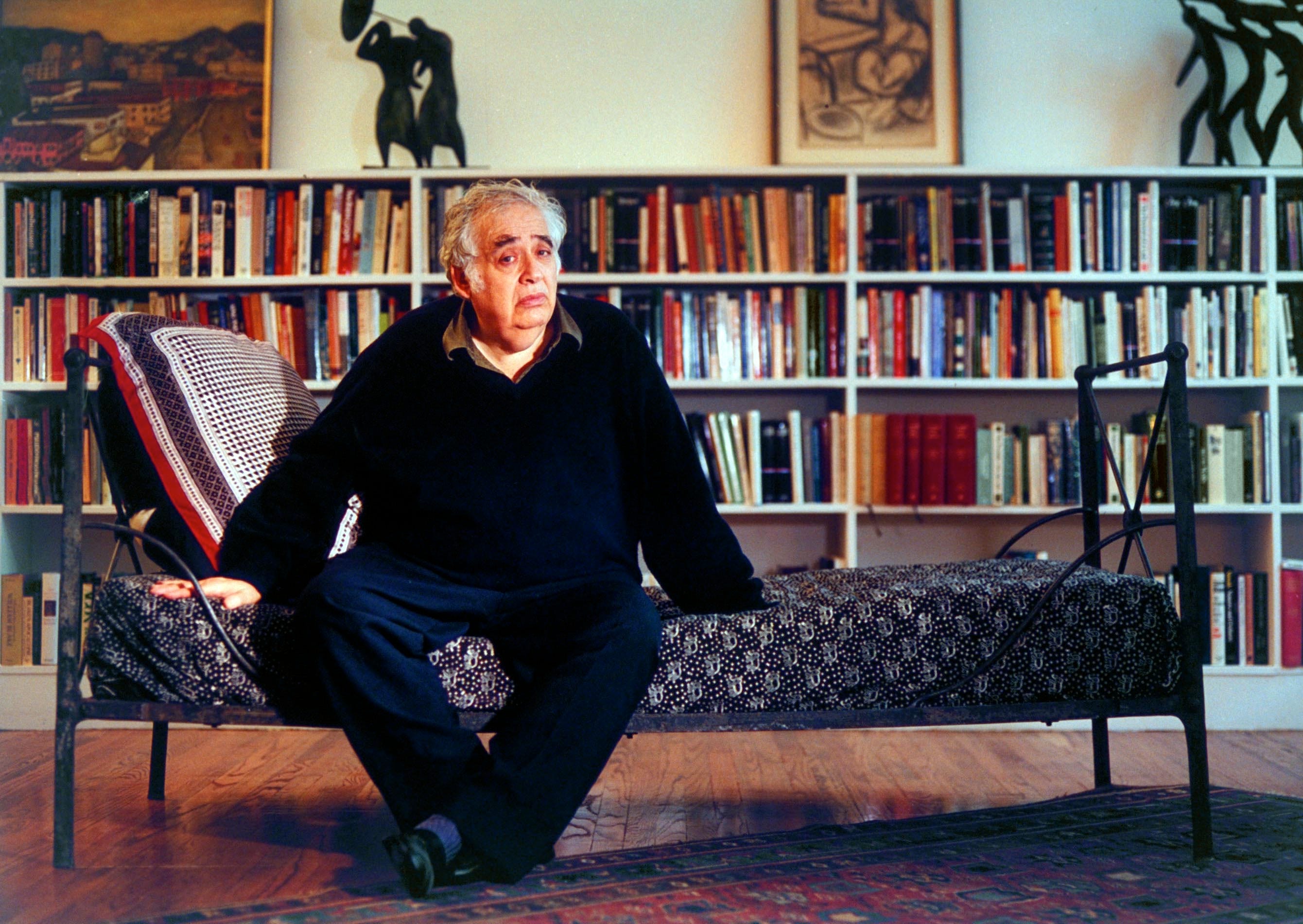 Πέθανε ο εμβληματικός Χάρολντ Μπλουμ