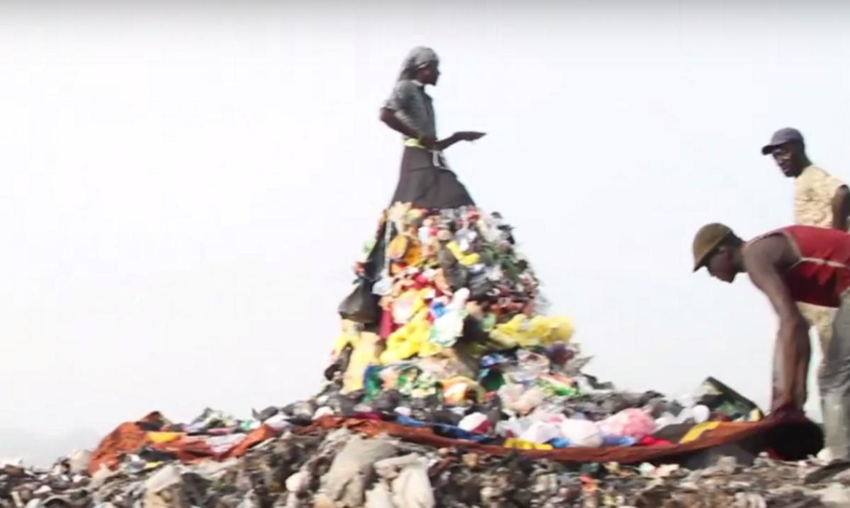 Η οικολογική καταστροφή μέσα από τον φακό του Φαμπρίς Μοντεϊρό – video