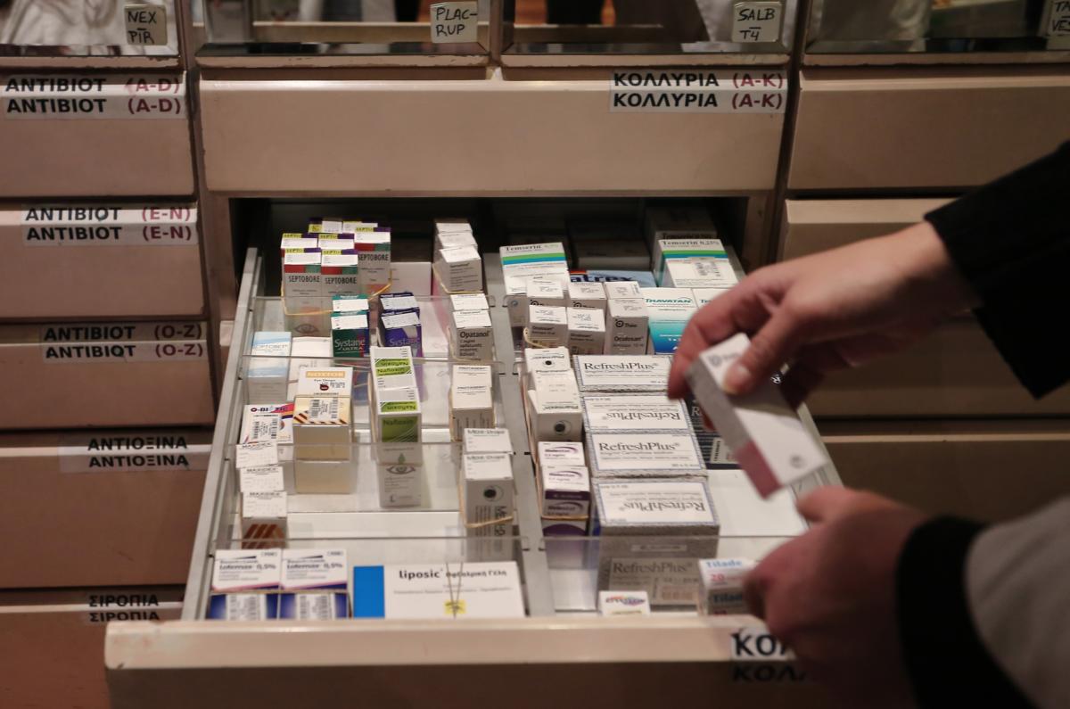 Τι απαντά ο ΕΟΦ στις καταγγελίες για ελλείψεις σε 400 φάρμακα