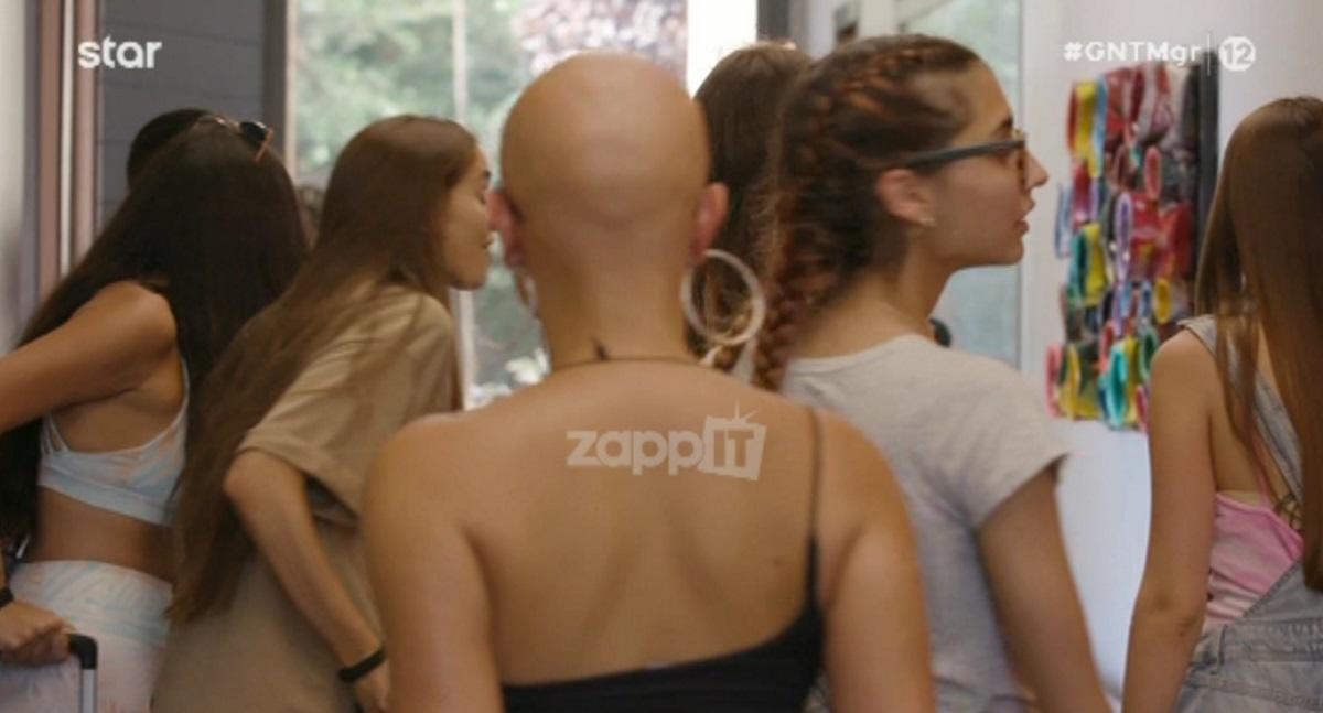 Η «σφαγή» για τα κρεβάτια του GNTM, οι κλίκες και τα πρώτα καυστικά σχόλια σε παίκτρια!