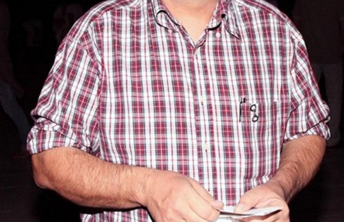 «Ακόμα μένω με τη μητέρα μου! Δεν είμαι μαμάκιας, είμαι ανεξάρτητος…»
