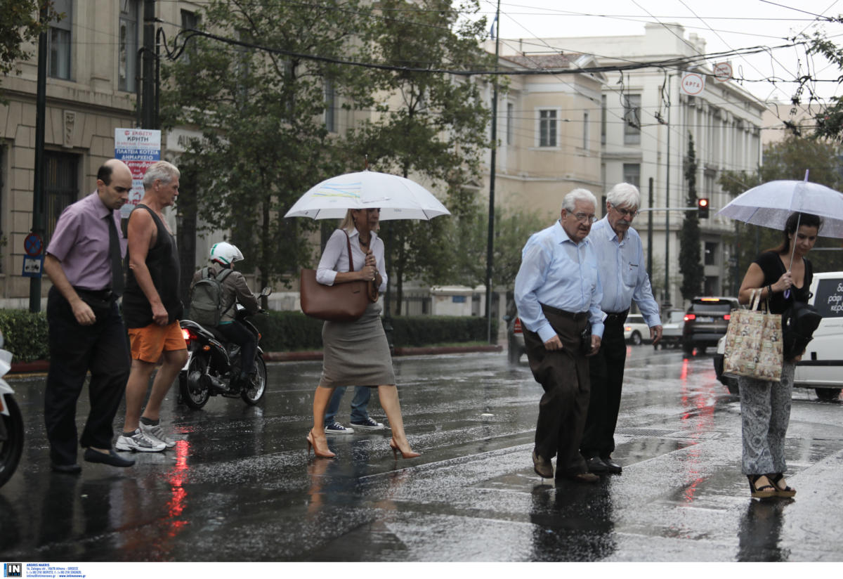 Καιρός: Τέλος το «καλοκαίρι» – Έρχονται βροχές και πτώση θερμοκρασίας