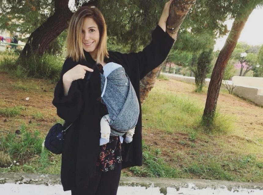 Η Κατερίνα Παπουτσάκη ξαφνιάζει: «Δεν είμαστε σίγουροι αν θα βαφτίσουμε το μωρό, μπορεί…» [video]