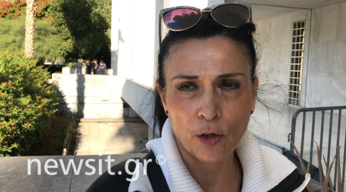 Δήμητρα Τσιαντάκη: Τι κάνει σήμερα η καθαρίστρια που καταδικάστηκε σε κάθειρξη 10 ετών για ένα πλαστό απολυτήριο δημοτικού