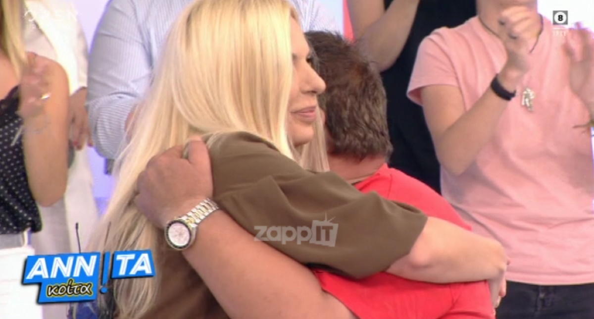 Ο Νίκος Κατέλης γύρισε στην Αννίτα Πάνια!