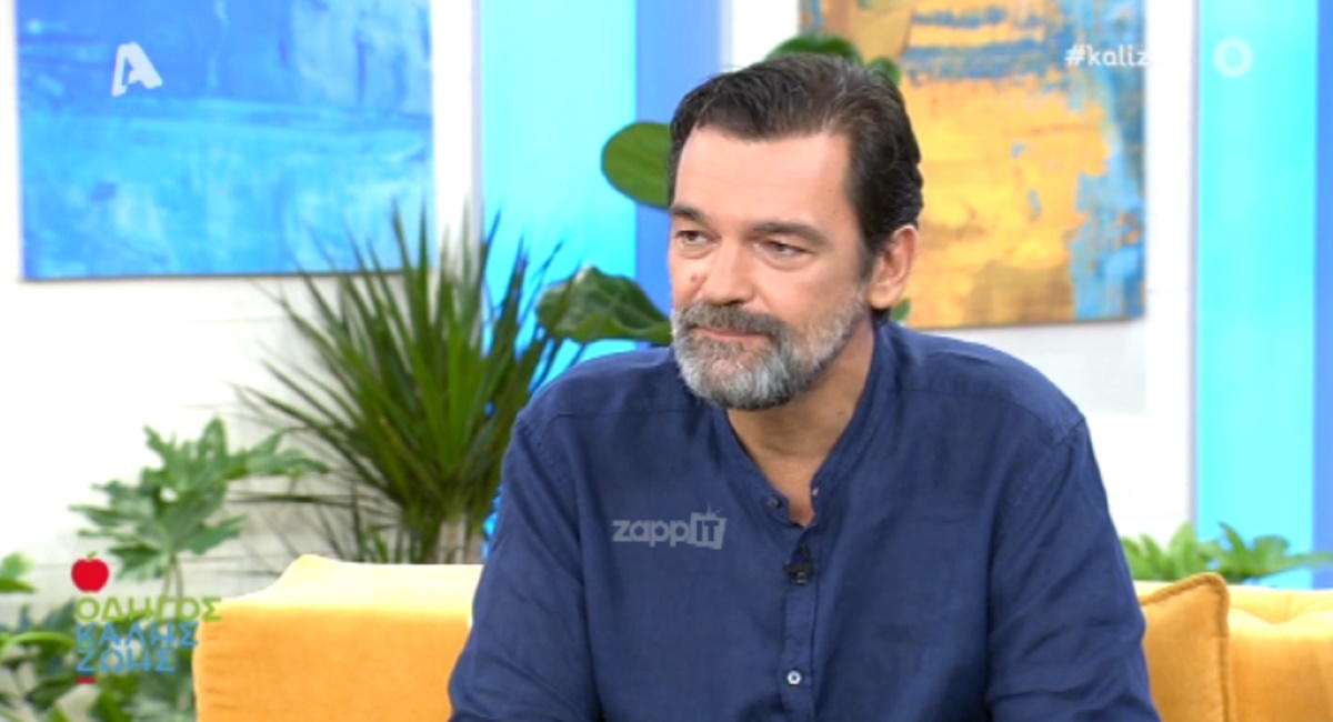 “Λύγισε” ο Κωνσταντίνος Καζάκος για την Τζένη Καρέζη: “Έφυγε με ένα μικρό χαμογελάκι στα χείλη…”