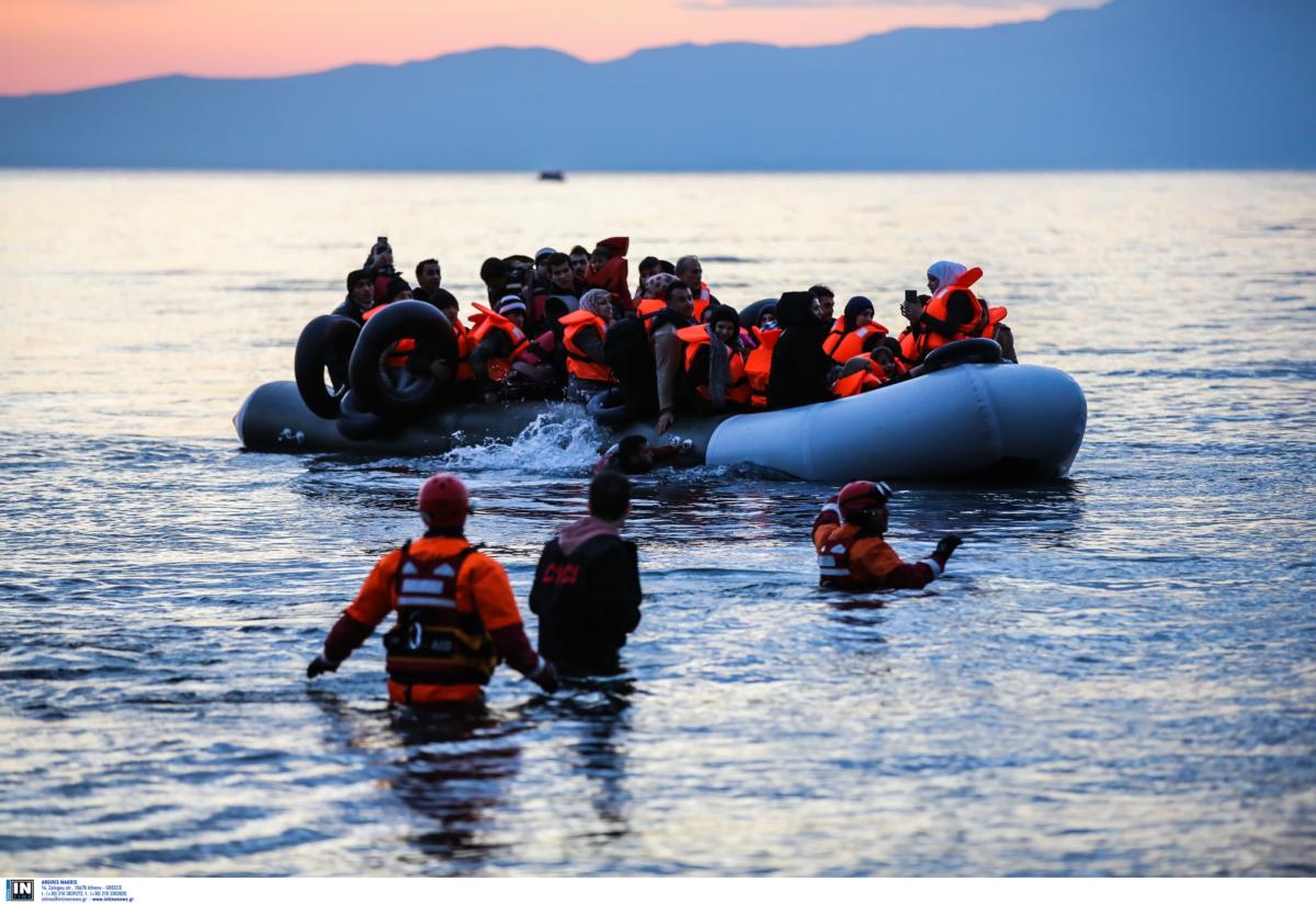 Κέρκυρα: Νύχτα κόλαση στην Αδριατική θάλασσα – Λέμβος με μετανάστες έφτασε στην Ιταλία!