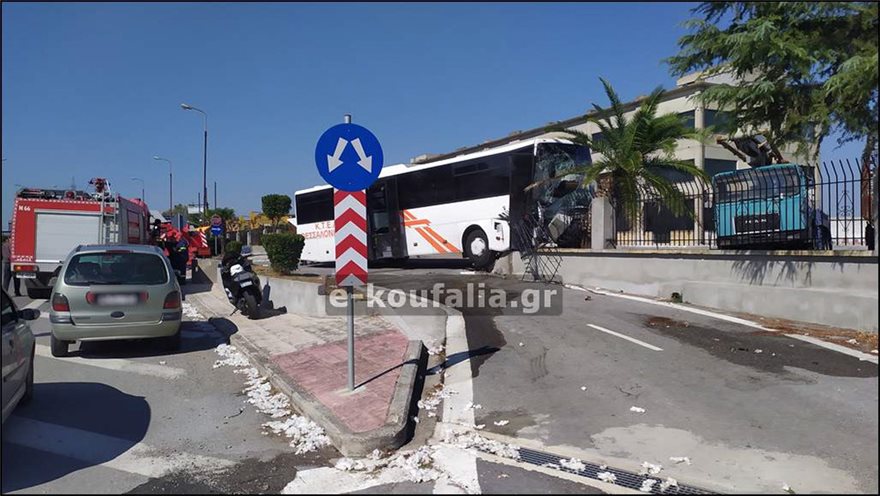 Θεσσαλονίκη: Ατύχημα με λεωφορείο των ΚΤΕΛ – Δώδεκα τραυματίες!