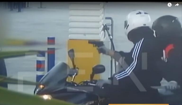Βίντεο ντοκουμέντο από τη δράση των ληστών των χρηματοκιβωτίων - Μπουκάρουν με πιστόλι σε βενζινάδικο