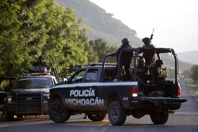 Νέο μακελειό στο Μεξικό - 15 νεκροί σε πυροβολισμούς μεταξύ στρατιωτικών και ενόπλων