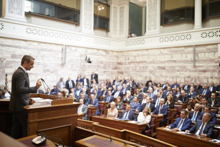 Μητσοτάκης: Νέο ασφαλιστικό ως το τέλος του 2019 – “Ποτέ ξανά κόψιμο σύνταξης”