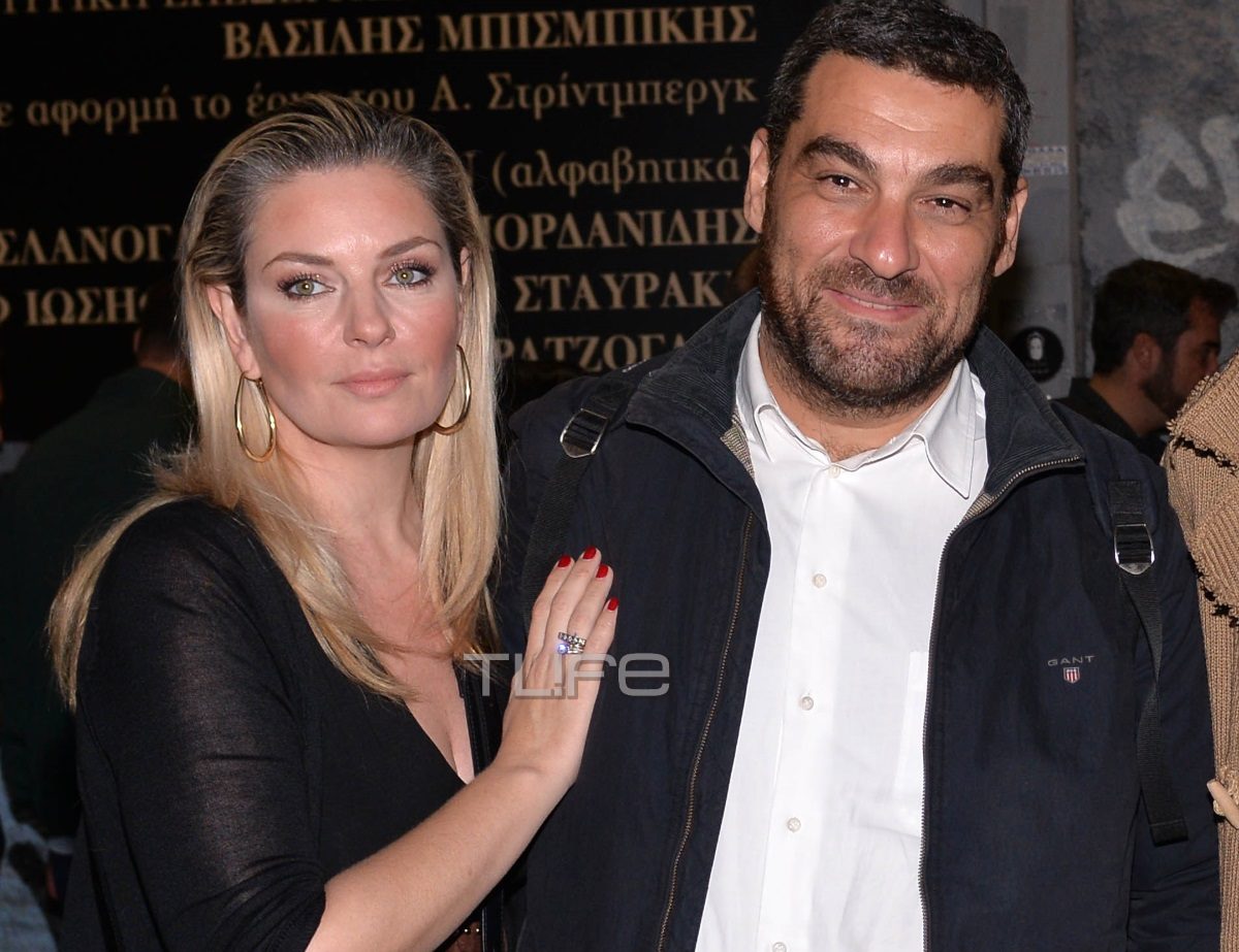 Ελισάβετ Μουτάφη – Μάνος Νιφλής: Βραδινή έξοδος στο θέατρο για το ερωτευμένο ζευγάρι!