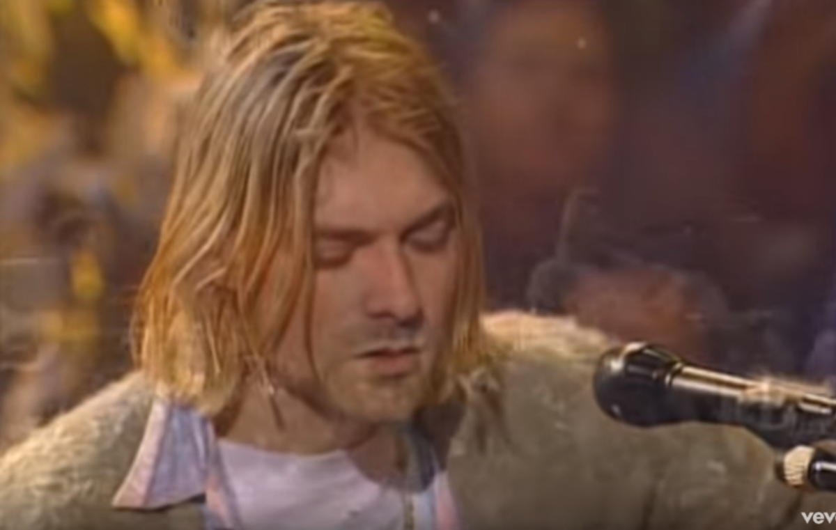 Προς 6 εκατομμύρια δολάρια πουλήθηκε η κιθάρα που χρησιμοποίησε ο Κερτ Κομπέιν σε συναυλία των Nirvana