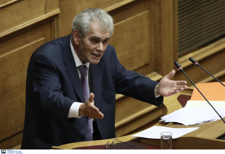Παπαγγελόπουλος: Υπάρχει πρόβλημα δημοκρατίας - Χαρίτσης: Παρέμβαση εισαγγελέα μετά τις νέες αποκαλύψεις