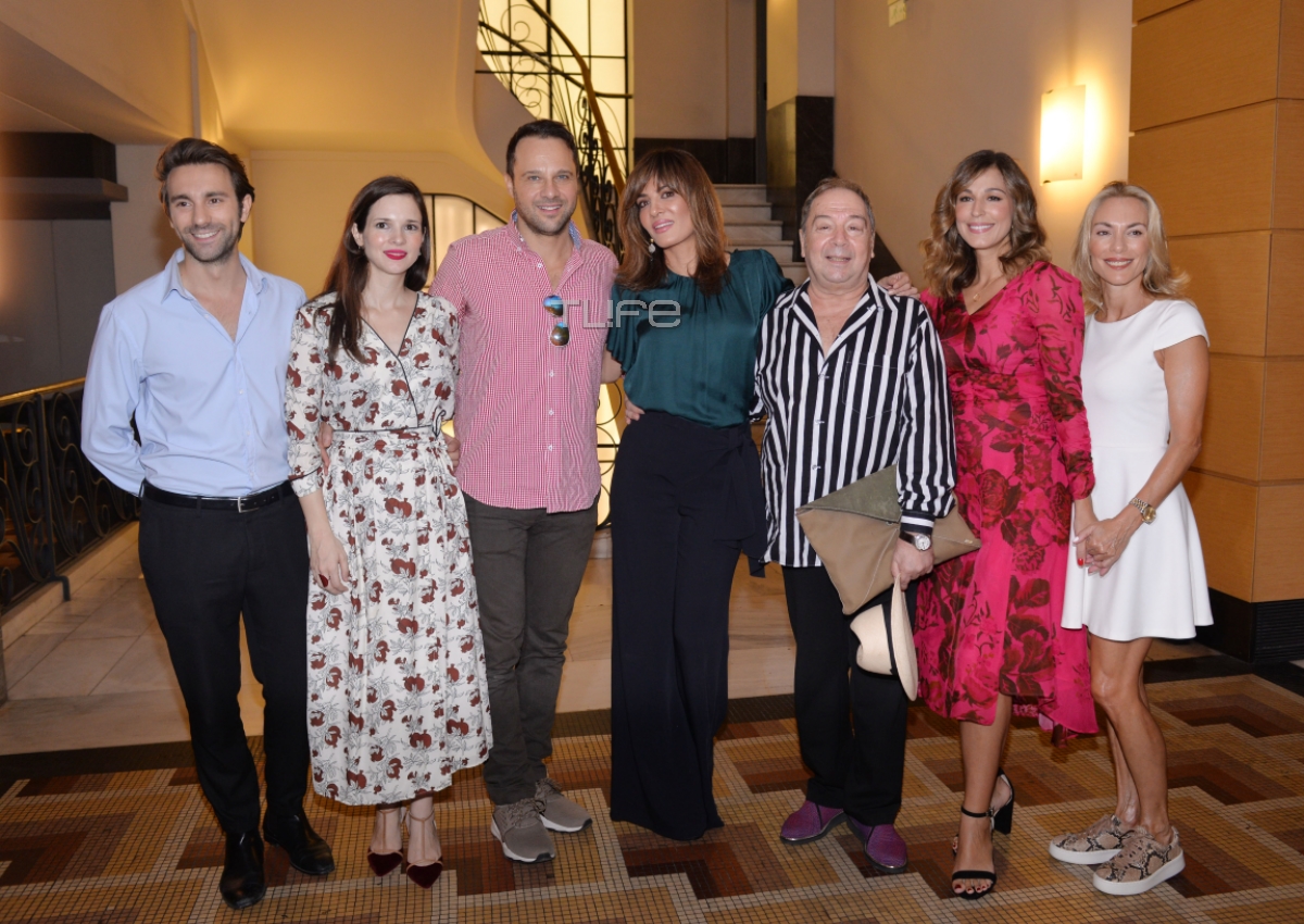 Ματσούκα – Παπουτσάκη: Εντυπωσιακές εμφανίσεις στη συνέντευξη Τύπου του “Ωνάσης: Τα θέλω όλα”