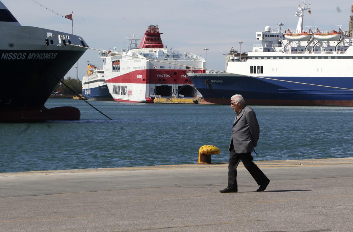 Απεργία στα πλοία: Σε ισχύ από τα ξημερώματα – Πότε λήγει