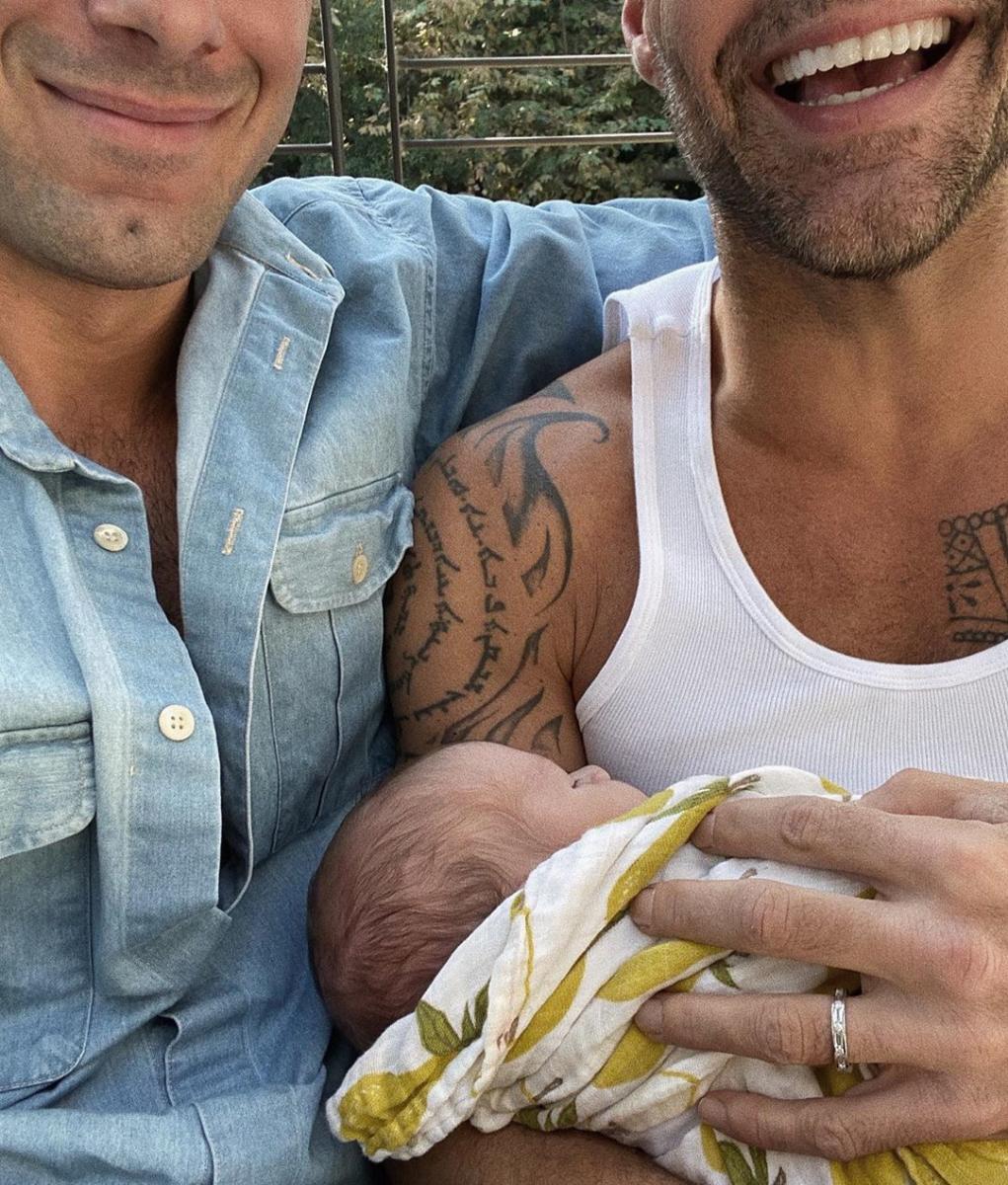 O Ricky Martin και ο σύζυγός τους μόλις απέκτησαν το 4ο παιδί τους! Φωτογραφίες
