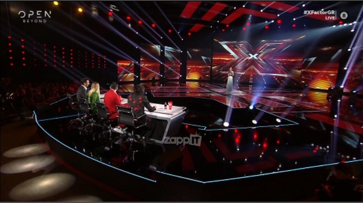 Το αβυσσαλέο ντεκολτέ της Μελίνας Ασλανίδου ζάλισε τους τηλεθεατές του X Factor! [vid]