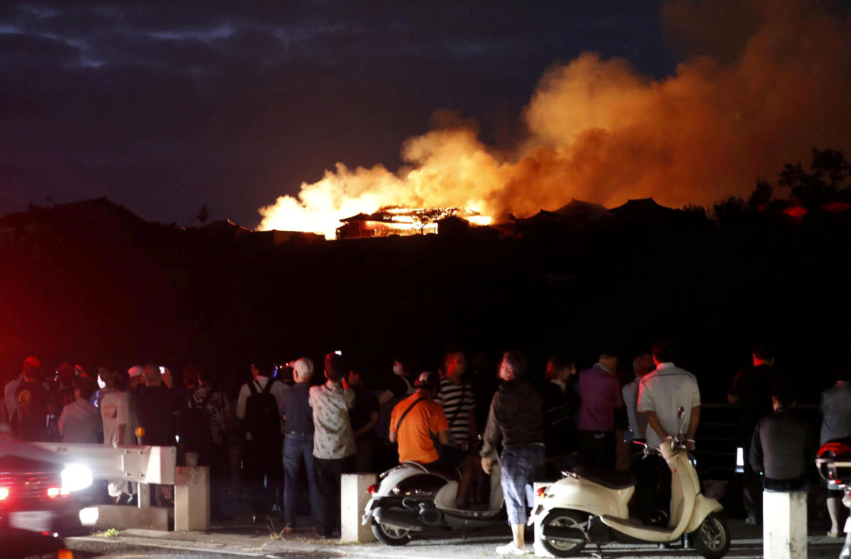 Ιαπωνία: Τεράστια πολιτιστική καταστροφή! Κάηκε το ιστορικό κάστρο του Σούρι – video