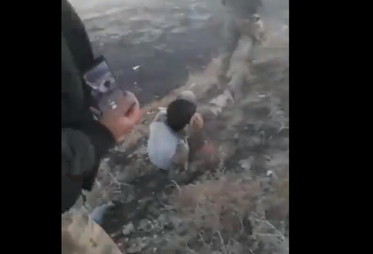 Βίντεο - ντοκουμέντο από εκτελέσεις Κούρδων αμάχων στην Συρία - ΣΚΛΗΡΕΣ ΕΙΚΟΝΕΣ